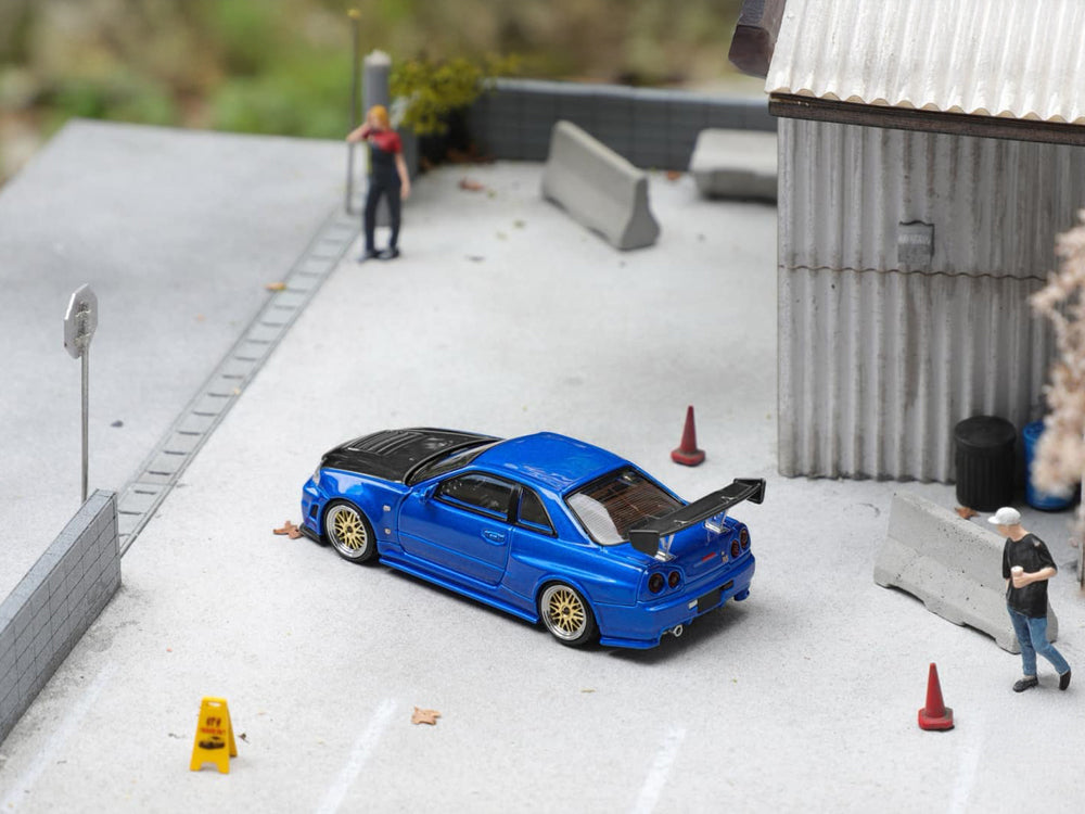 Fuji 1/64 Nissan Skyline GTR R34 Z Tune Bayside Blue with Carbon Bonnet - Diecast Toyz Australia