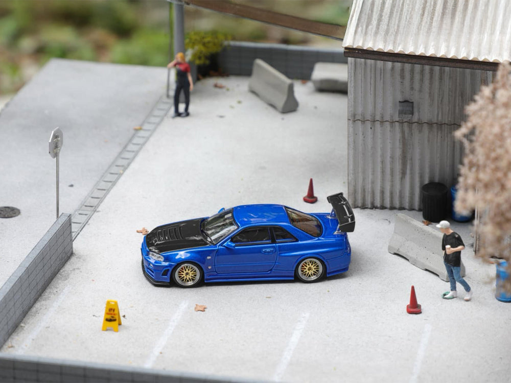 Fuji 1/64 Nissan Skyline GTR R34 Z Tune Bayside Blue with Carbon Bonnet - Diecast Toyz Australia