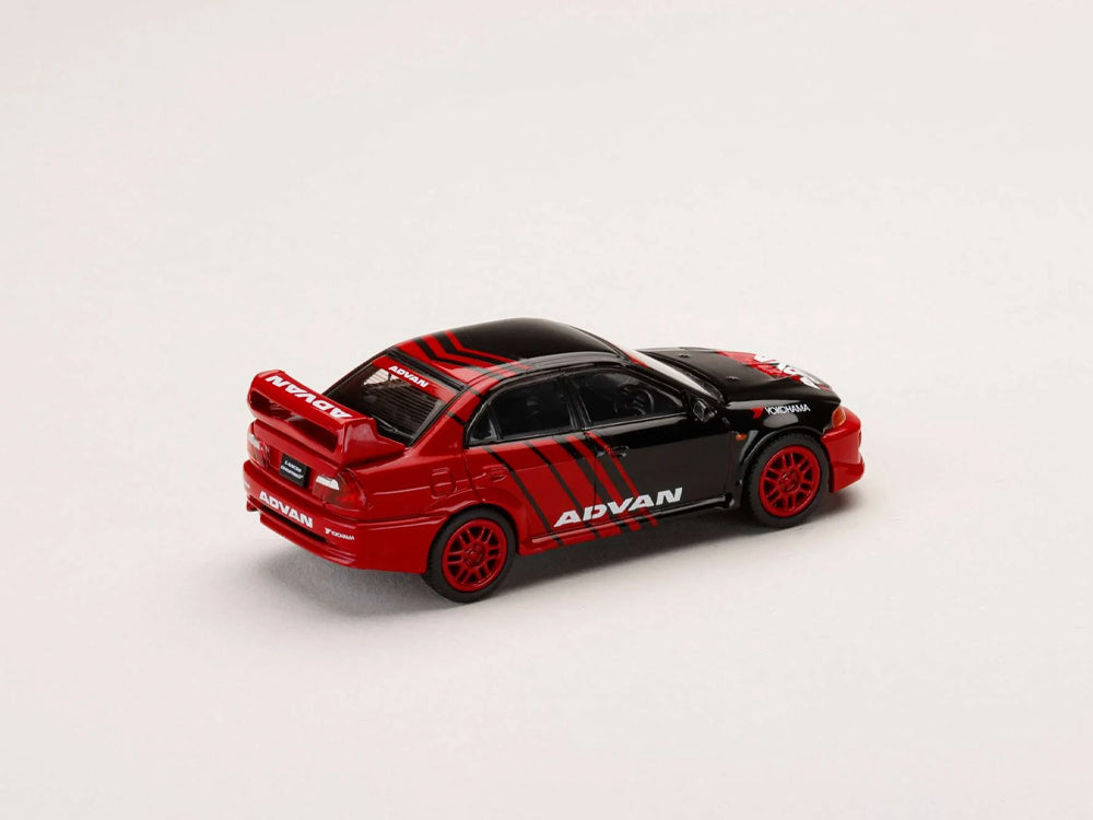 Hobby Japan 1/64 Mitsubishi Lancer Evolution 5 CP9A Yokohama Advan Livery