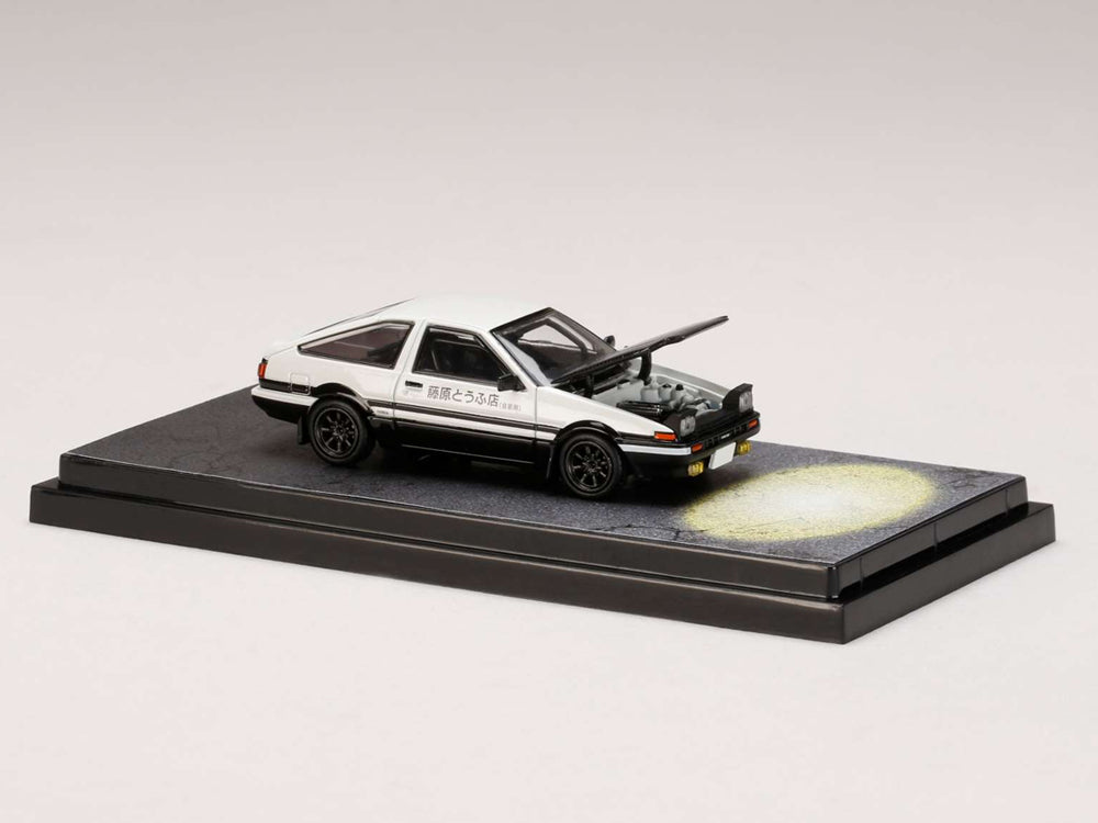 Hobby Japan 1/64 Toyota Sprinter Trueno AE86 Final Version Initial D Engine Mounted model with Shinji Inui