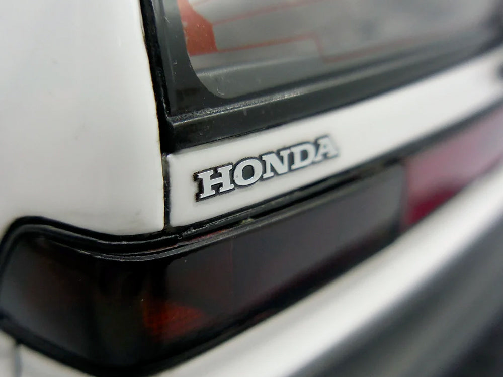 Ignition Model 1/18 Honda Civic EF9 SiR White - Diecast Toyz Australia