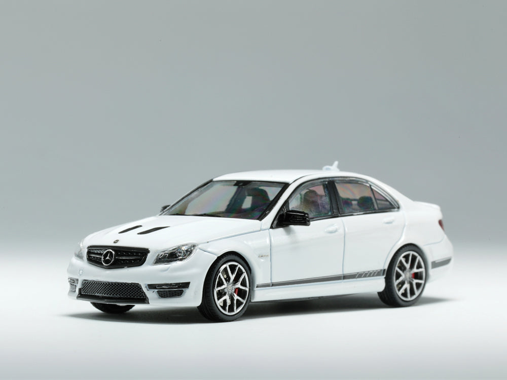 King Model 1/64 Mercedes Benz C63 W204 White - Diecast Toyz Australia