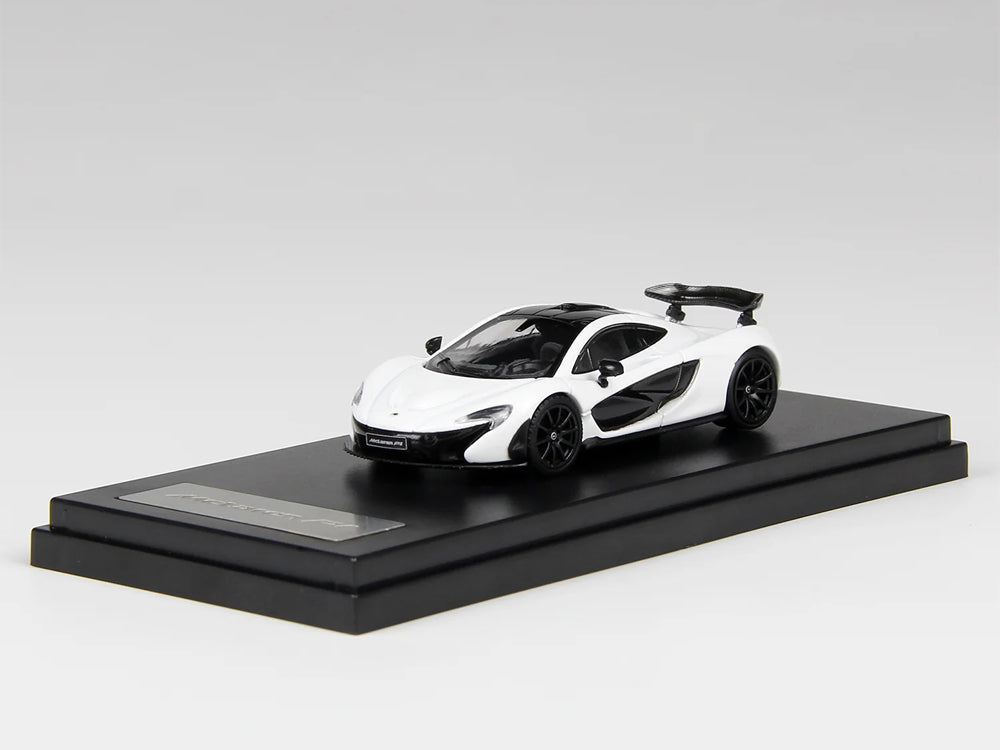 LCD Model 1/64 McLaren P1 White