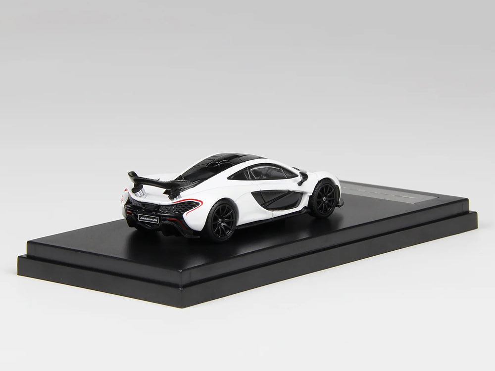 LCD Model 1/64 McLaren P1 White