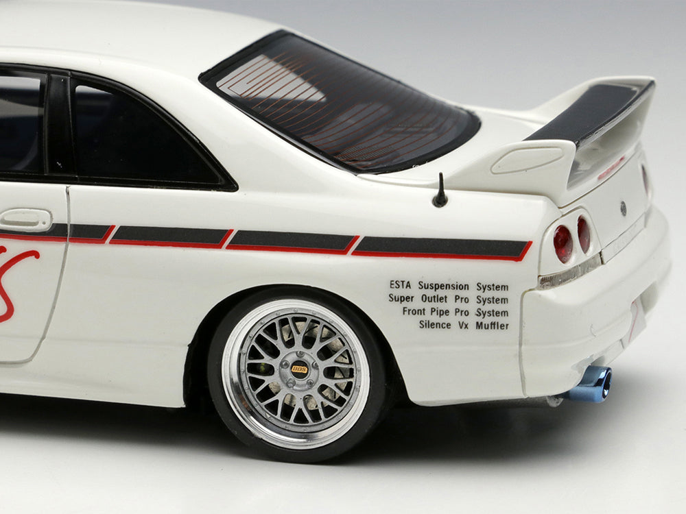 Make Up By EIDOLON 1/43 Nissan Skyline GTR R33 White Mines