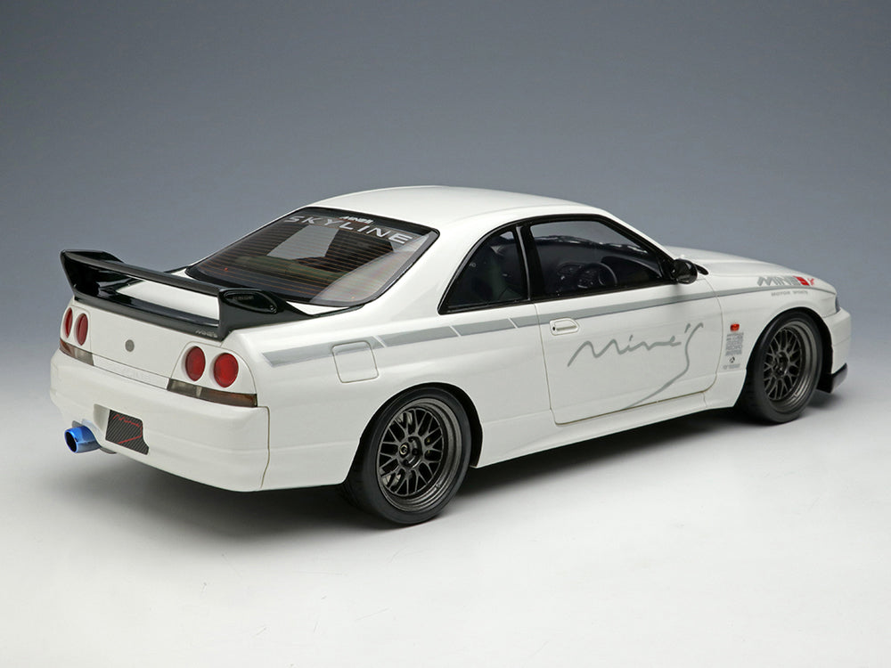 Make Up By IDEA 1/18 Nissan Skyline GTR R33 Built By Legends - Diecast Toyz Australia