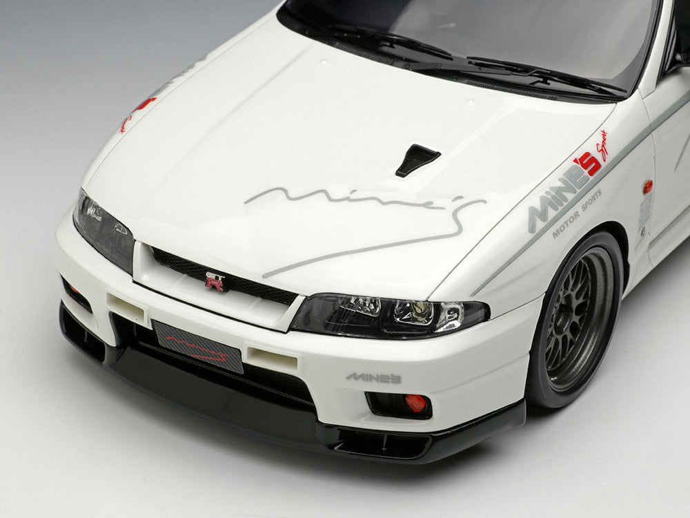 Make Up By IDEA 1/18 Nissan Skyline GTR R33 Built By Legends - Diecast Toyz Australia