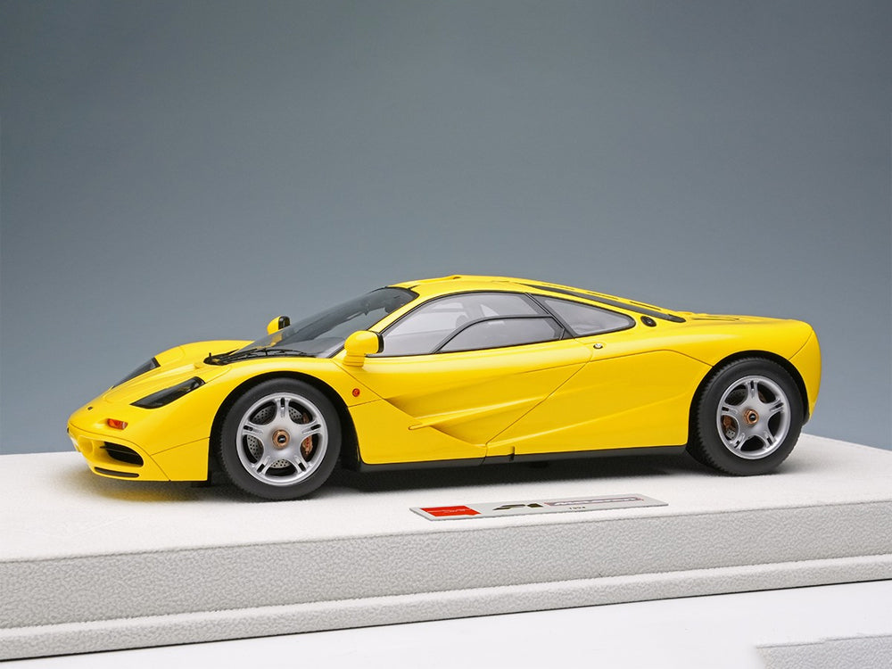 Make Up Model 1/18 McLaren F1 Road Car 1994 Titanium Yellow