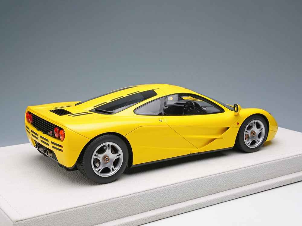 Make Up Model 1/18 McLaren F1 Road Car 1994 Titanium Yellow
