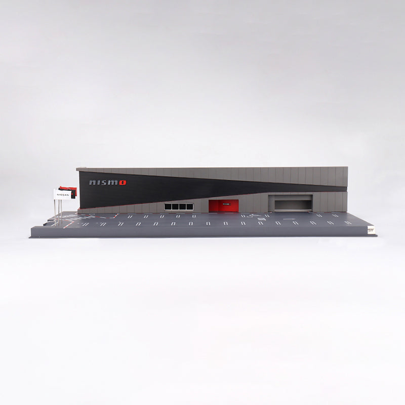 MiniGT 1/64 NISMO Nissan Motorsports Diorama