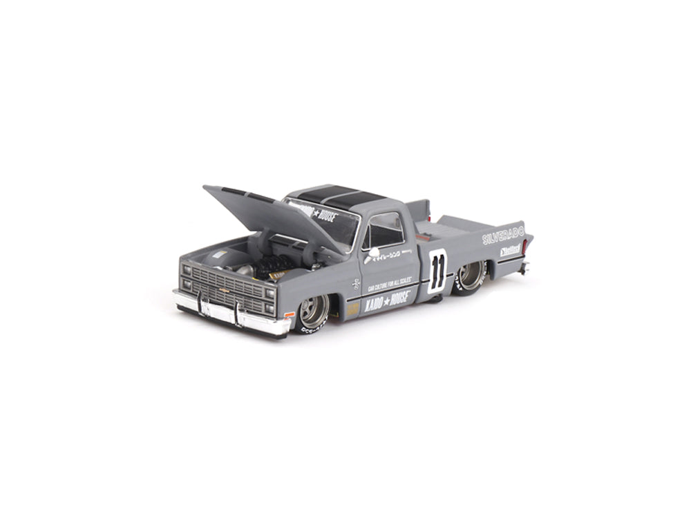 MiniGT x Kaido House Chevrolet Silverado Kaido Works V2 Grey
