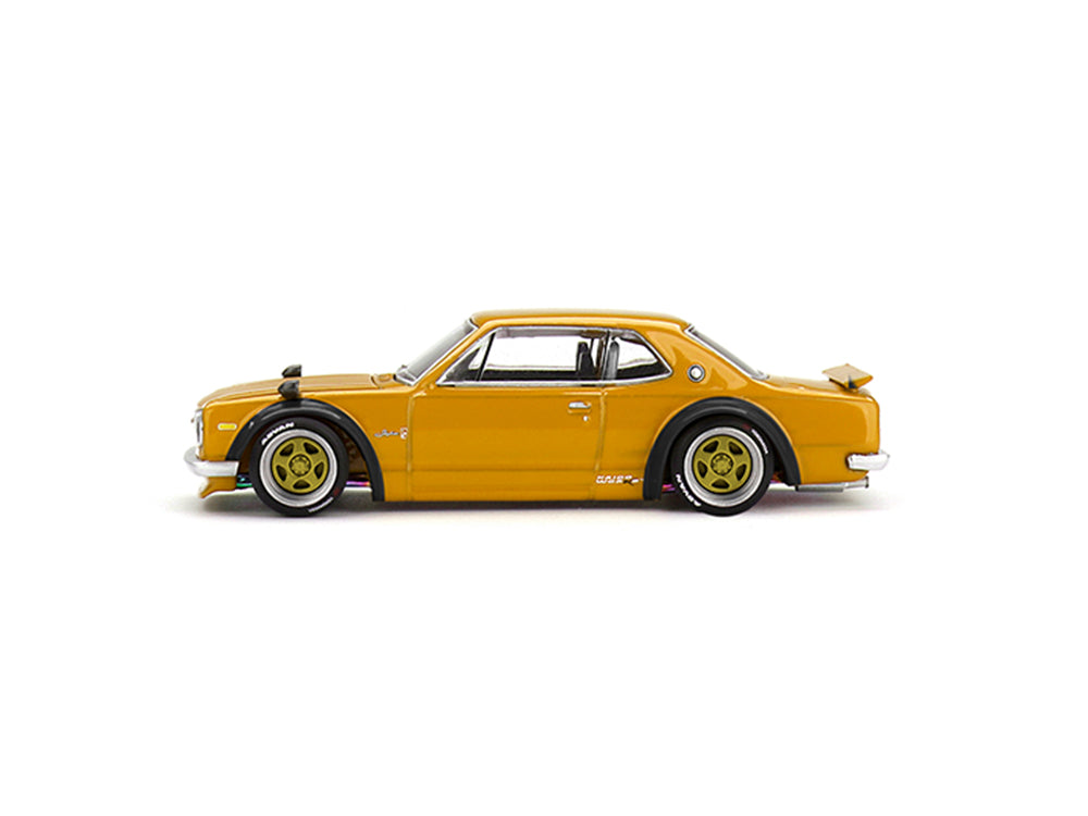 MiniGT x Kaido House Nissan Skyline 2000 GT-R KPGC10 Kaido Street V2 Yellow
