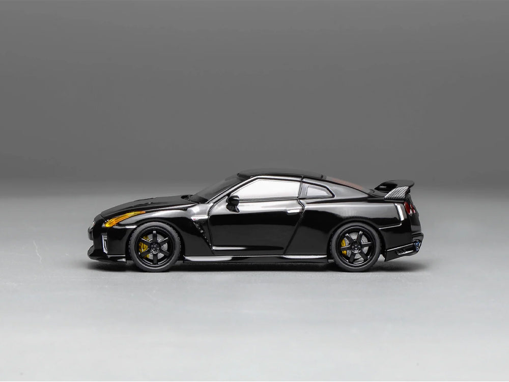 MotorHelix 1/64 Nissan Skyline GTR R35Meteor Black with Carbon Top