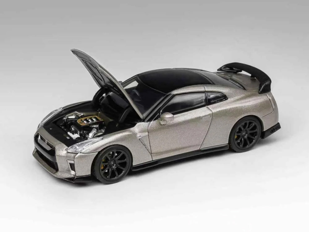 MotorHelix 1/64 Nissan Skyline GTR R35 Track Edition NISMO T-Spec Millennium Jade