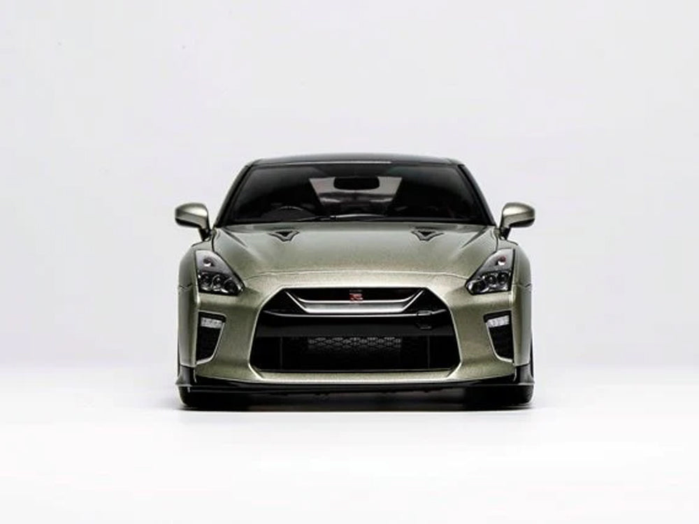MotorHelix 1/18 Nissan Skyline GTR R35 Track Edition NISMO T-Spec Millennium Jade