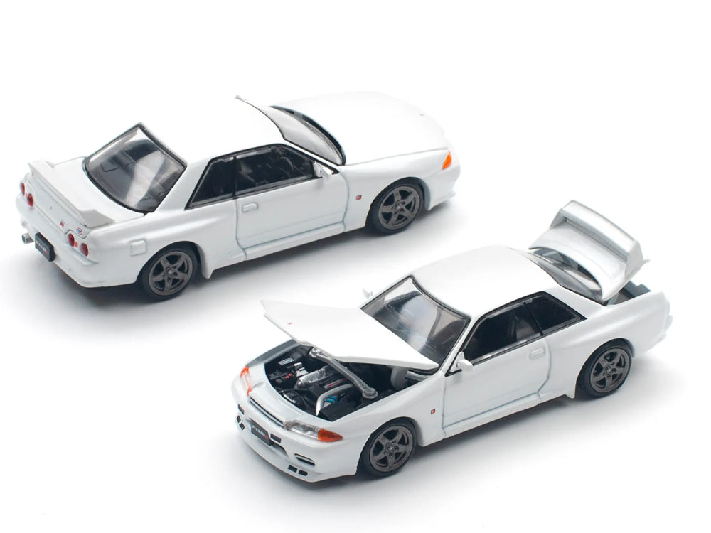 Pop Race 1/64 Nissan Skyline GT-R R32 Crystal White
