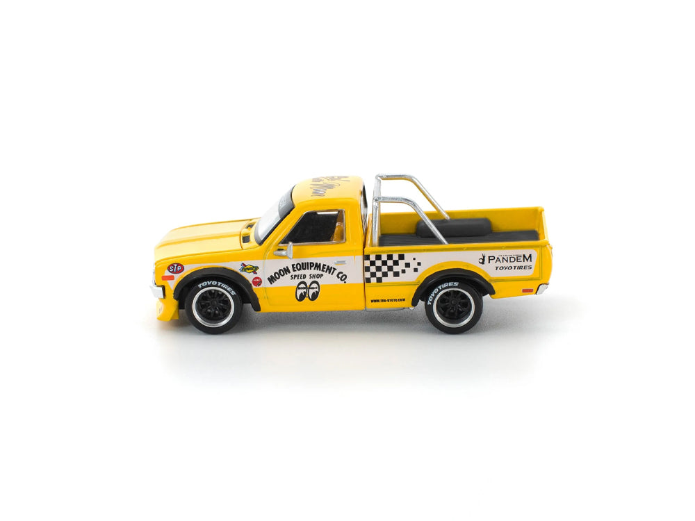 Pop Race 1/64 Pandem Datsun 620 Mooneyes Livery