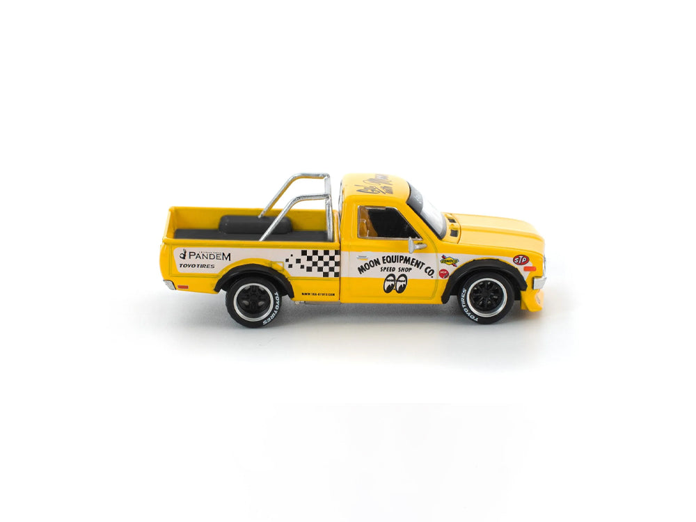 Pop Race 1/64 Pandem Datsun 620 Mooneyes Livery