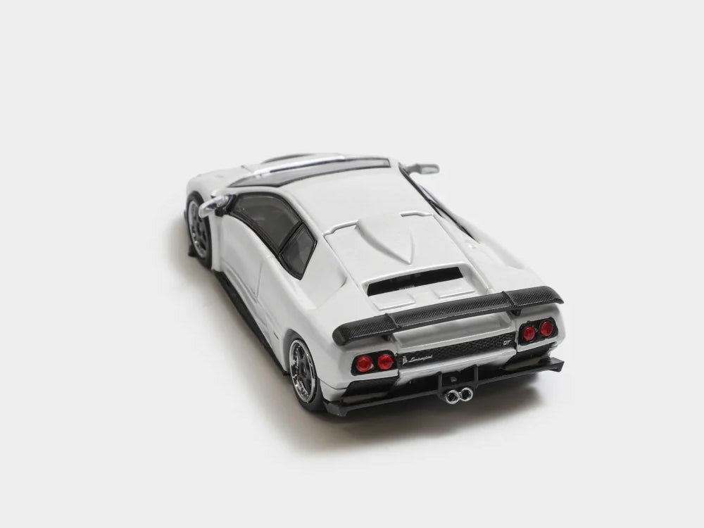 Stance Hunters 1/64 Lamborghini Diablo GT White