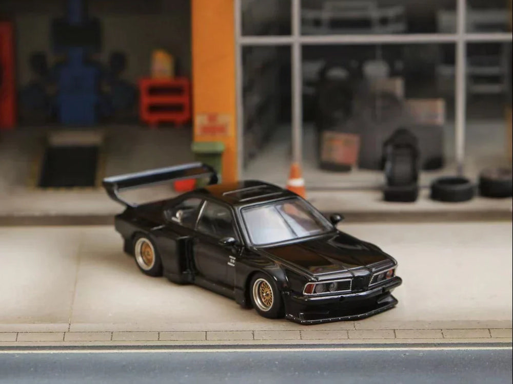 Street Weapon 1/64 BMW E24 635 CSI Sharknose Widebody Modified Black