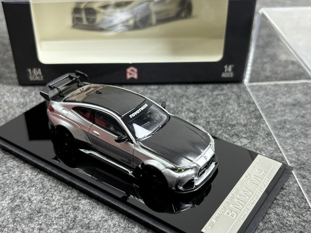 Street Weapon 1/64 BMW G82 M4 Widebody Kit Alexander Silver Carbon Cap