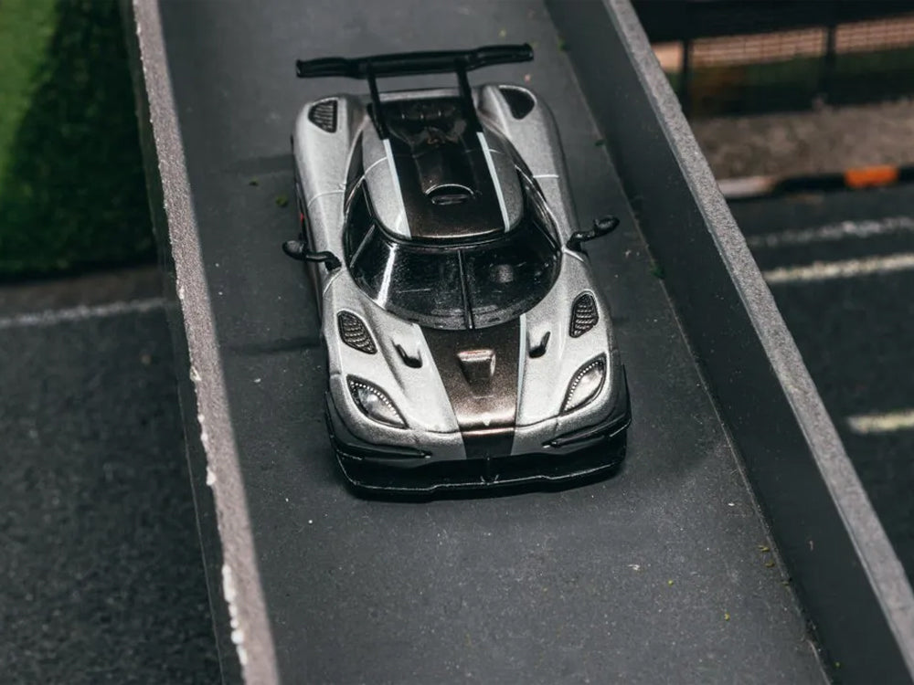 Tarmac Works 1/64 Koenigsegg One:1 Silver