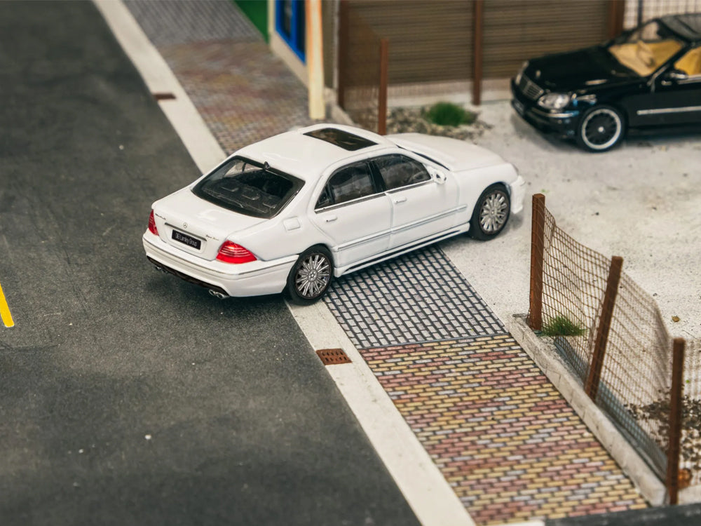 Tarmac Works 1/64 Mercedes Benz S Class Wald Alabaster White Lamley Special Edition