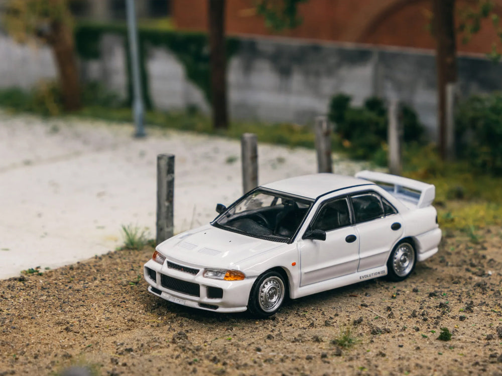 Tarmac Works 1/64 Mitsubishi Lancer III Evolution White Lamley Special Edition