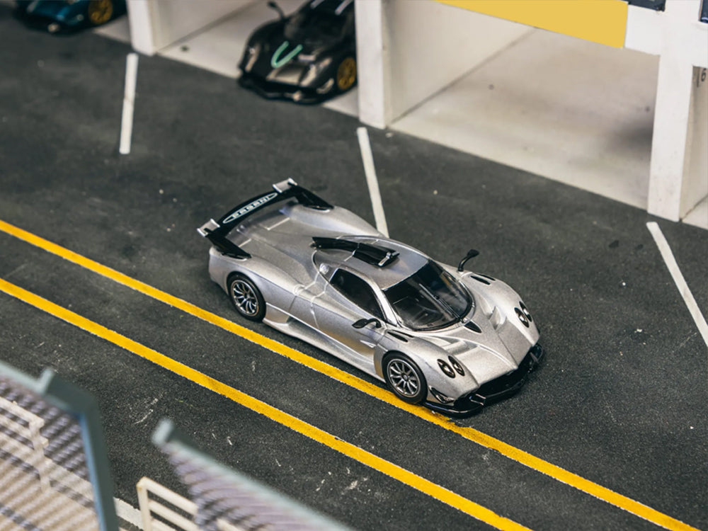 Tarmac Works 1/64 Pagani Huayra R Satin Silver