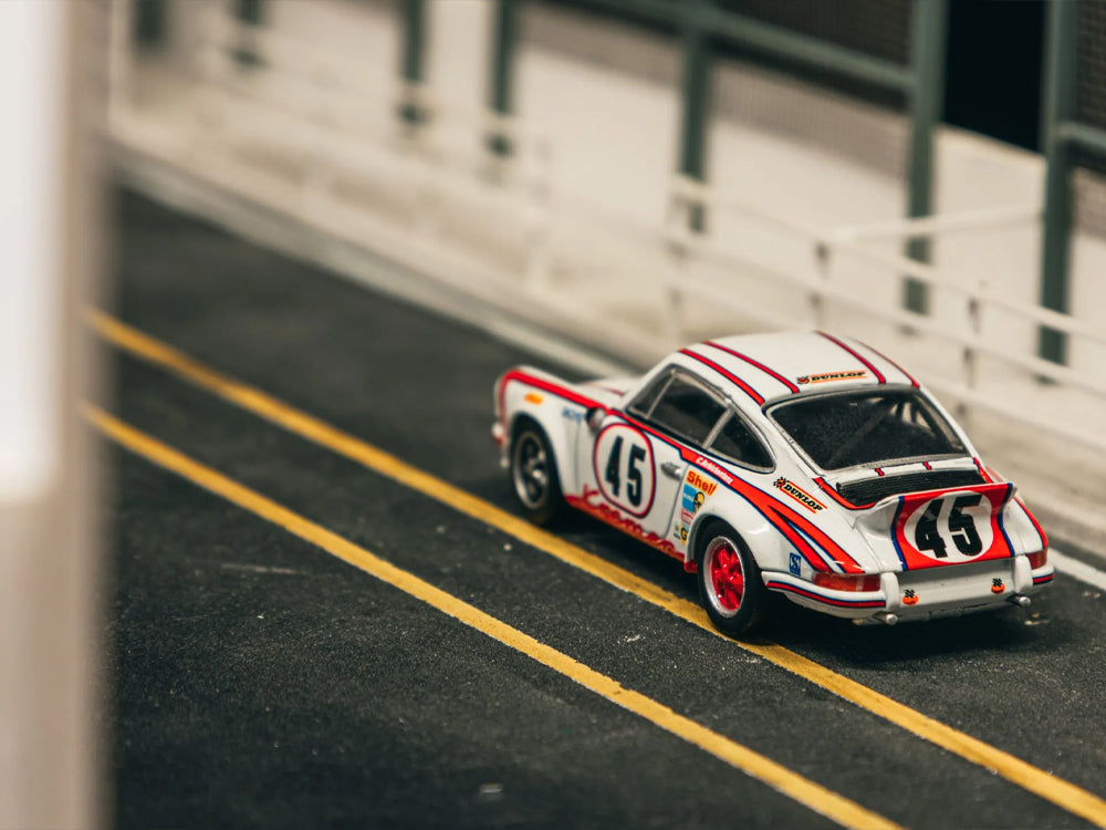 Tarmac Works 1/64 Porsche 911 Carrera RSR 2.8 24Hr Le Mans 1973 #45 Winner