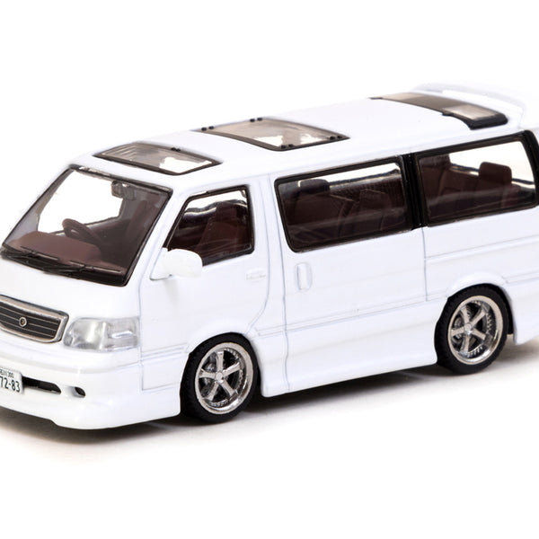 Tarmac Works 1 64 Toyota Hiace Wagon Custom White