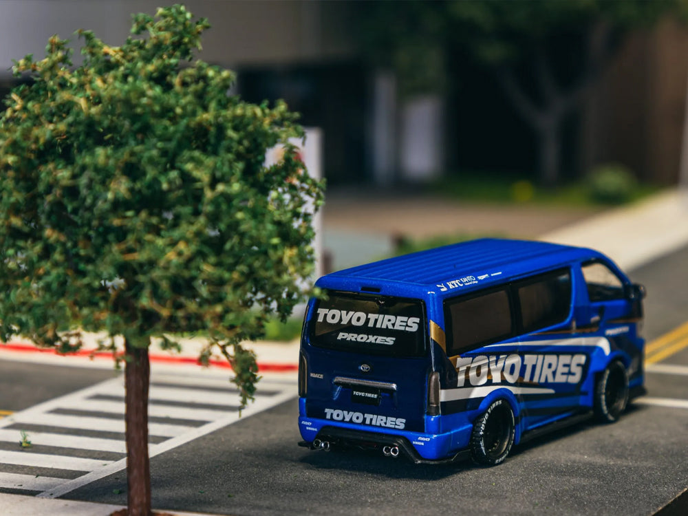 Tarmac Works 1/64 Toyota Hiace Widebody Toyo Tires