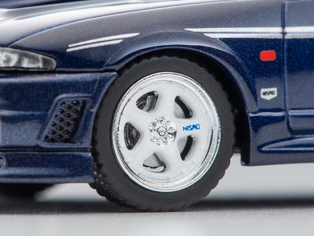 Tomica TLVN Nissan GTR NISMO 400R Navy Blue - Diecast Toyz Australia