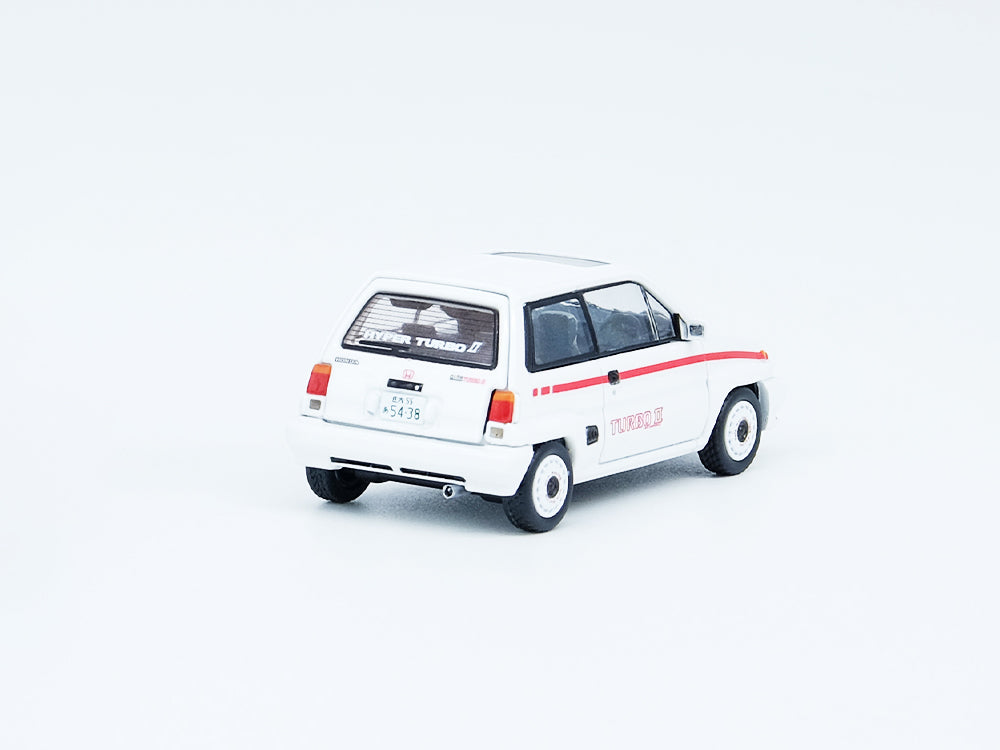 Inno64 Honda City Turbo II White & Red Stripes with Motocompo - Diecast Toyz Australia