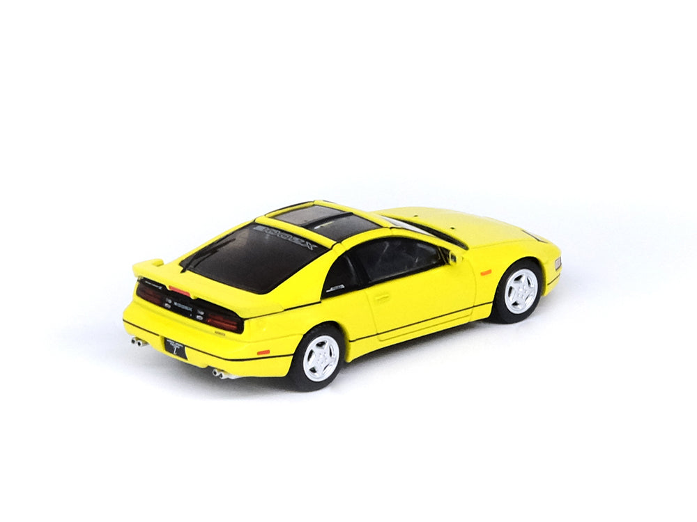 Inno64 Nissan Fairlady Z Z32 Yellow Pearlglow with Extra Wheels - Diecast Toyz Australia