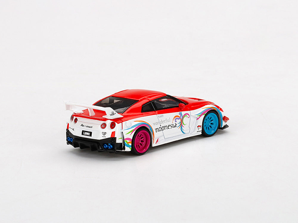 Mini GT 1:64 Diecast LB-Silhouette WORKS GT Nissan 35GT-RR Ver.2 Passion  Pink – Mocitos